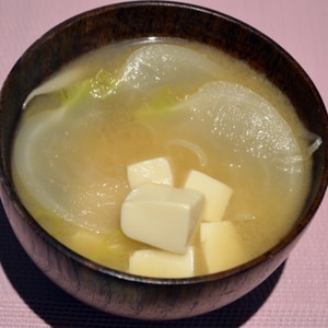 かぶ・豆腐のお味噌汁